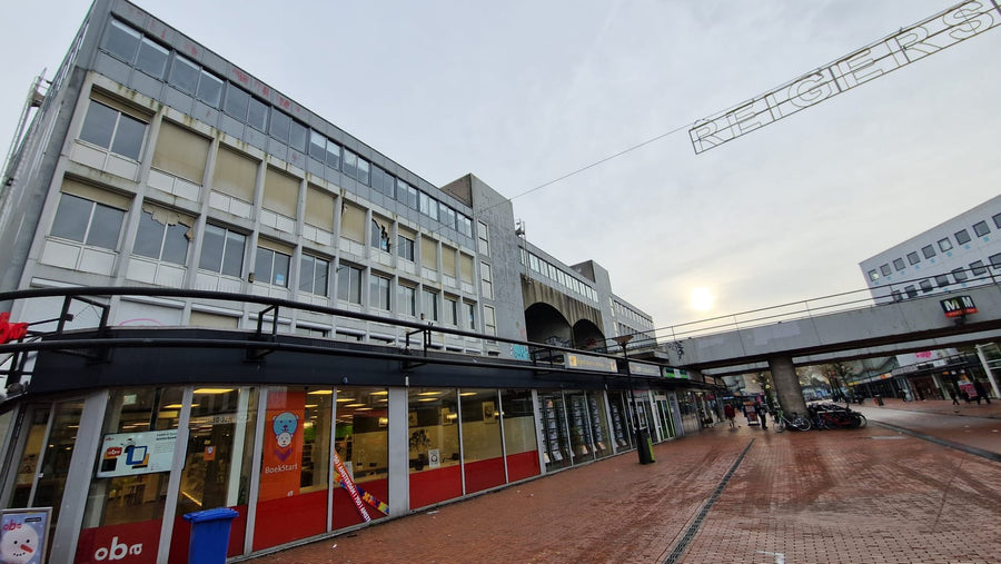 Kantoor- en winkelcomplex Reigersbos – Amsterdam