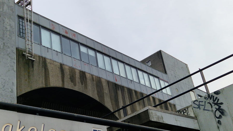 Kantoor- en winkelcomplex Reigersbos – Amsterdam